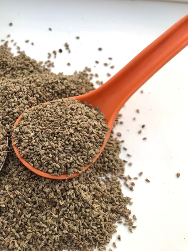 अजवायन से करें कई बीमारियों का इलाज-Benefits of Ajwain