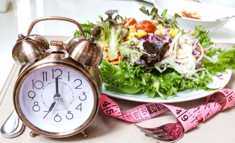 Intermittent fasting: How to lose weight by changing your eating schedule